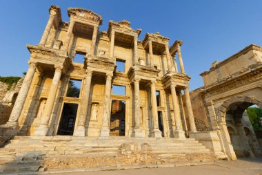 Kamu bir dünya mirası Efes Kütüphanesi Türkiye'nin tarihi şehir yerleştirir..