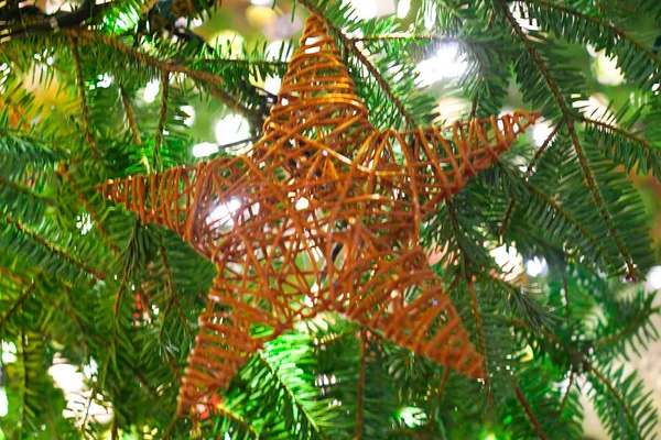 Kerstboom Met Nacht Verlichting Show — Stockfoto
