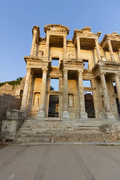 Lugares Públicos Uma Biblioteca Efesos Patrimônio Mundial Cidade Histórica Turquia — Fotografia de Stock