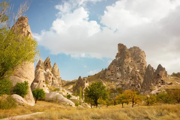 公共场所戈雷梅露天博物馆卡帕多西亚土耳其岩层 — 图库照片