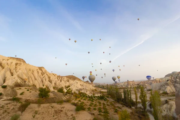 Göreme Sıcak Hava Balonu Doğal Görünümünden — Stok fotoğraf