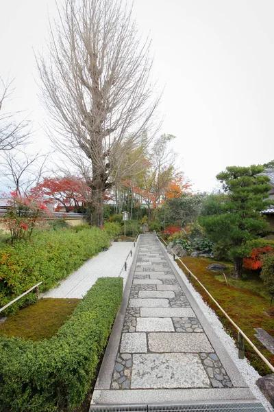 公園日本の公共の場所 メッセージでは 運が豊かなことを示します — ストック写真