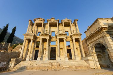 Kamu bir dünya mirası Efes Kütüphanesi Türkiye'nin tarihi şehir yerleştirir..
