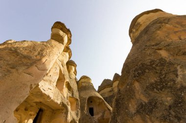 Göreme Açık Hava Müzesi Kapadokya Türkiye kaya oluşumları kamu yerleştirir