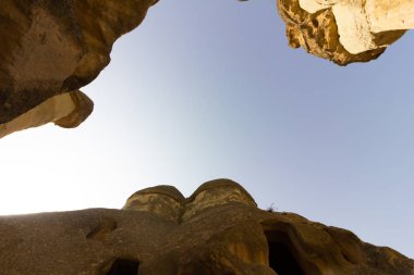 Göreme Açık Hava Müzesi Kapadokya Türkiye kaya oluşumları kamu yerleştirir