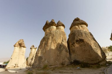 Göreme Açık Hava Müzesi Kapadokya Türkiye kaya oluşumları kamu yerleştirir