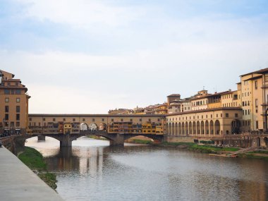 Floransa İtalya'da romantik ve popüler bir şehir.