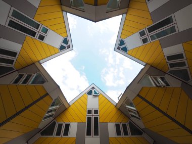 Rotterdam'daki küp evler; Hollanda.