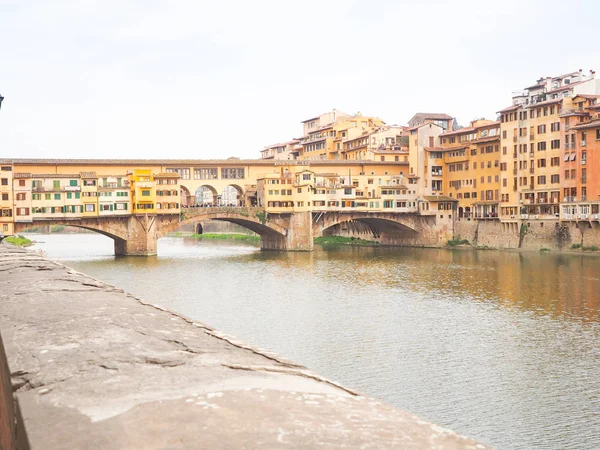 Firenze romanttinen ja suosittu kaupunki Italiassa . — kuvapankkivalokuva