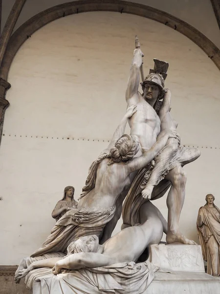 Escultura renascentista de artistas antigos em florência itália . — Fotografia de Stock