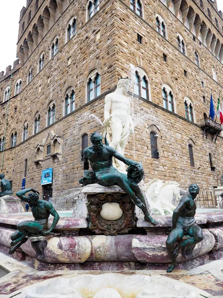 Sculpture Renaissance d'artistes antiques en florence Italie . — Photo