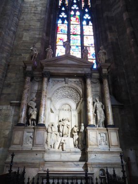 Milano şehrinde güzel katedral, İtalya