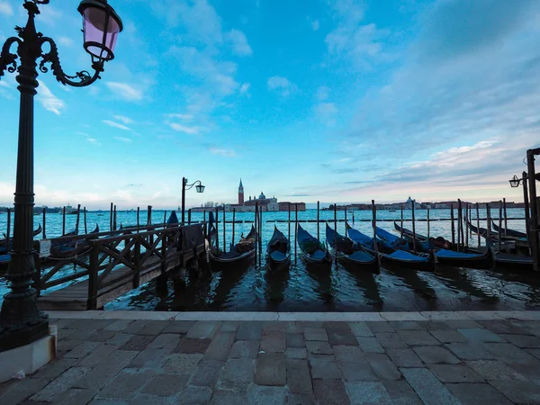 Venecia, la ciudad del agua Una de las ciudades italianas más populares — Foto de Stock