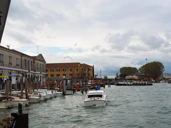 Venedig, die Stadt des Wassers eine der beliebtesten italienischen Städte — Stockfoto