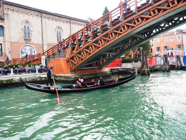 Venedig, die Stadt des Wassers eine der beliebtesten italienischen Städte — Stockfoto