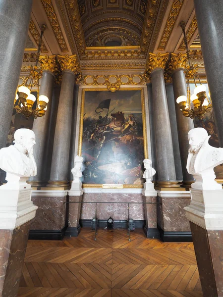 Paleis van Versailles werelderfgoed van Frankrijk veel toeristen willen — Stockfoto