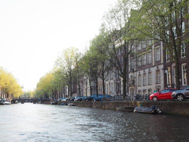 Amsterdam, Hollanda'nın güzel eski şehir