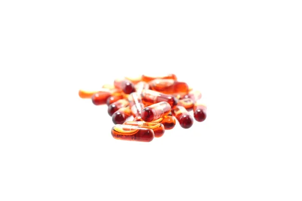 Pillen isoliert auf weißem Hintergrund — Stockfoto