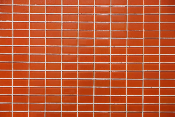 壁と床のモザイクタイルオレンジ色 — ストック写真
