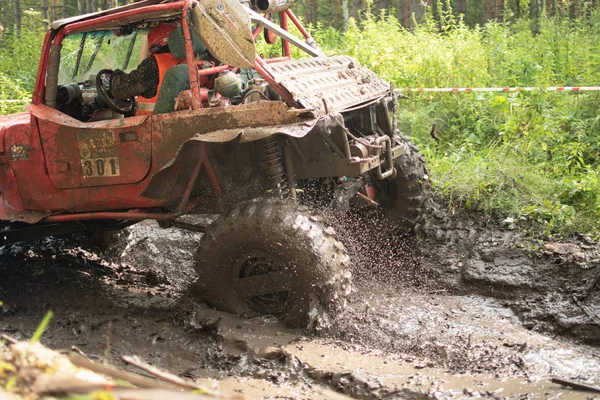 Offroad Wettbewerbe Sommer Dreck — Stockfoto