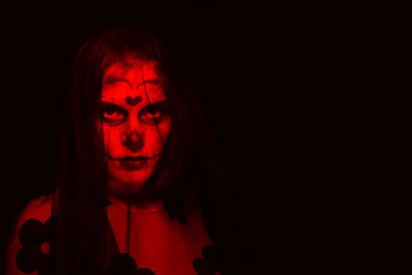 Hallowen Mujer Con Maquillaje Sobre Fondo Negro Con Lugar Para —  Fotos de Stock