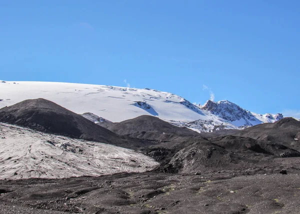 Epischer Blick Auf Dampfenden Schnee Und Schwarze Sandberge Kverkfjoll Nordseite — Stockfoto