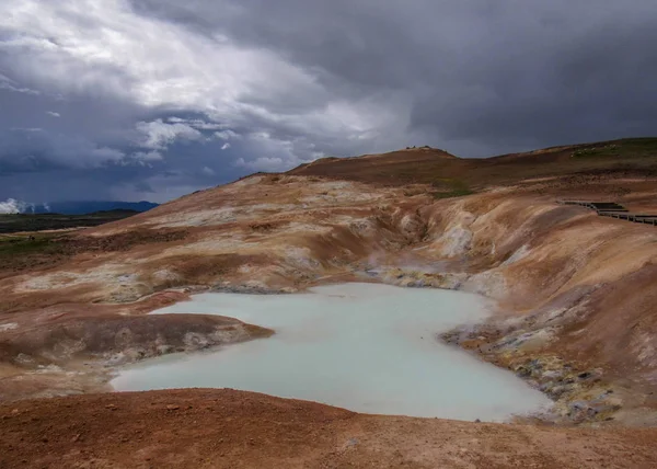 Ett Sulfuric Martian Landskap Leirhnjukur Geotermisk Undrar Het Sulfuric Lera — Stockfoto