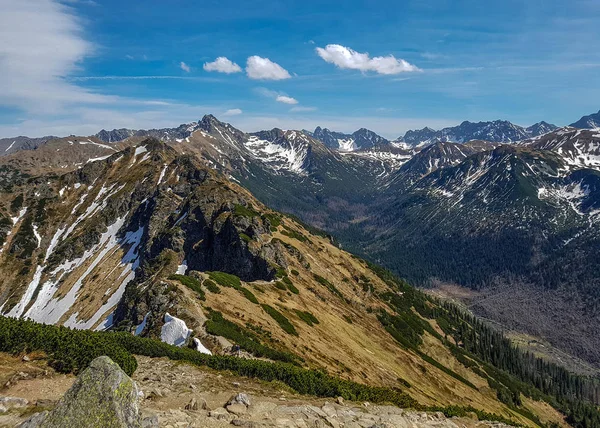 Paisaje Escénico Del Parque Nacional Tatra Con Montañas Soleado Día — Foto de Stock