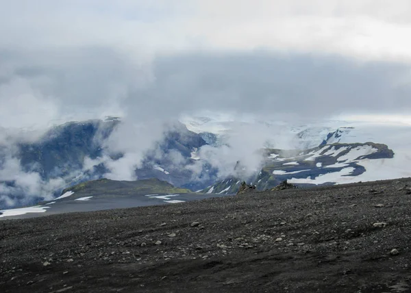 Epic Landscape Plateau Morinsheidi Mountains Glaciers Clouds Eyjafjallajokull Myrdalsjokull Southern — Stock Photo, Image