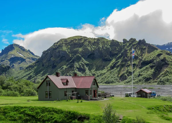 Montanha Cabana Skagfjordsskali Uma Área Plana Foz Vale Langidalur Thorsmork — Fotografia de Stock