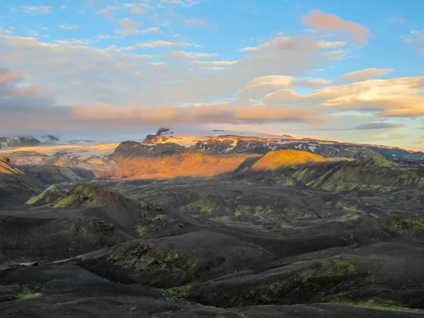 Paisaje Volcánico Con Glaciar Myrdalsjokull Con Cielo Espectacular Atardecer Noche — Foto de Stock