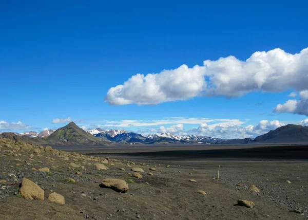 Maelifellsandur Fekete Homok Vulkáni Sivatag Tindafjallajokull Hóval Kék Alatt Napsütéses — Stock Fotó