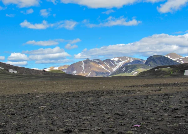 Maelifellsandur Schwarzer Sand Vulkanwüste Und Tindafjallajokull Mit Schnee Bedeckt Unter — Stockfoto