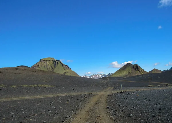 Caminho Jogar Maelifellsandur Deserto Areia Negra Vulcânica Cercada Por Vulcões — Fotografia de Stock