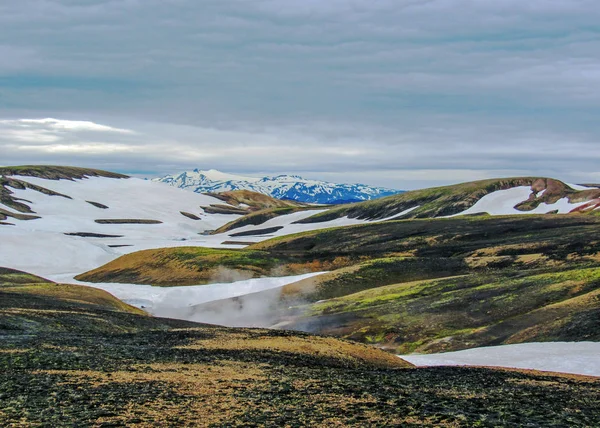 Vacker Utsikt Färgglada Ryolit Bergen Aktiva Geotermiska Området Jokultungur Solig — Stockfoto