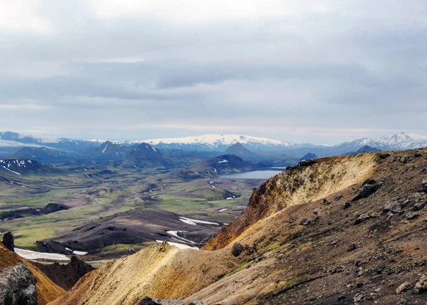 Pamoramic View Alftavatn Lake Glaciers Myrdalsjokull Eyjafjallajokull Tindfjallajokull Black Volcanic — Stock Photo, Image