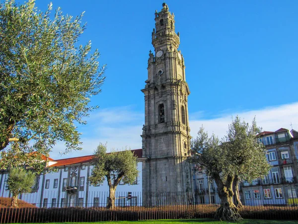 Campanario Iglesia Clerigos Iglesia Barroca Ciudad Porto Portugal —  Fotos de Stock