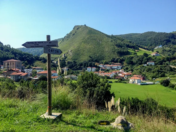 Señal Onton Cantabria Ruta Peregrinación Cristiana Mayor Camino Santiago Camino —  Fotos de Stock