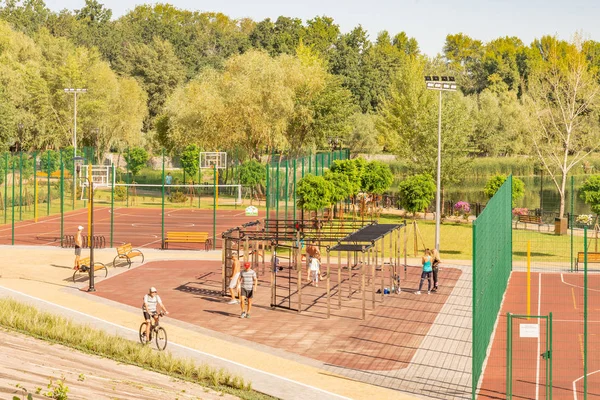 Kiev Ucrânia Agosto 2018 Instalação Esportiva Livre Parque Natalka Kiev — Fotografia de Stock