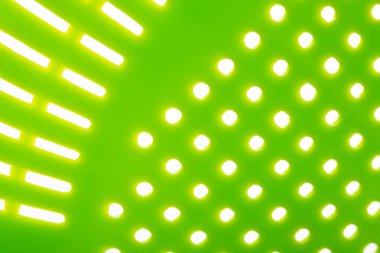 Yeşil plastik kevgir makro