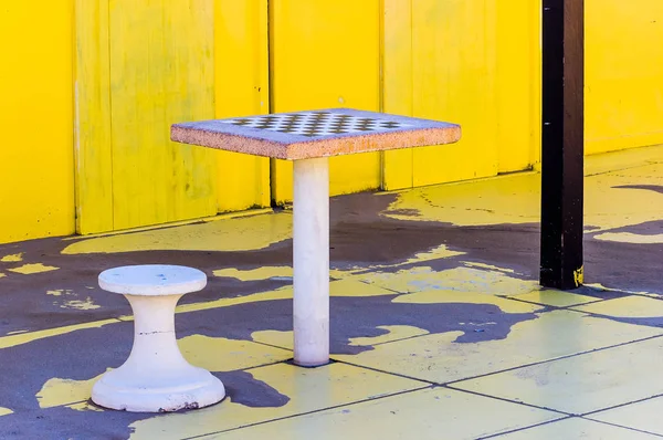Sahilde Satranç Masası — Stok fotoğraf
