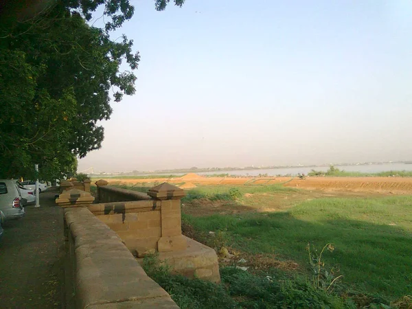 Όχθη Του Ποταμού Νείλου Στο Σουδάν Κοντά Στο Παλάτι Του — Φωτογραφία Αρχείου