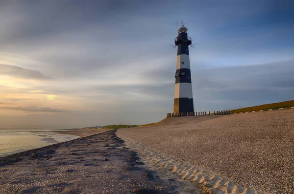 Zeeland Hollanda Breskens Yakınındaki Sahilde Deniz Feneri — Stok fotoğraf