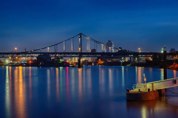 Puente Instalaciones Portuarias Junto Río Rin Krefeld — Foto de Stock