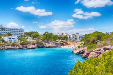 Cala d'Or, Mallorca'daki Cala Esmeralda Körfezi