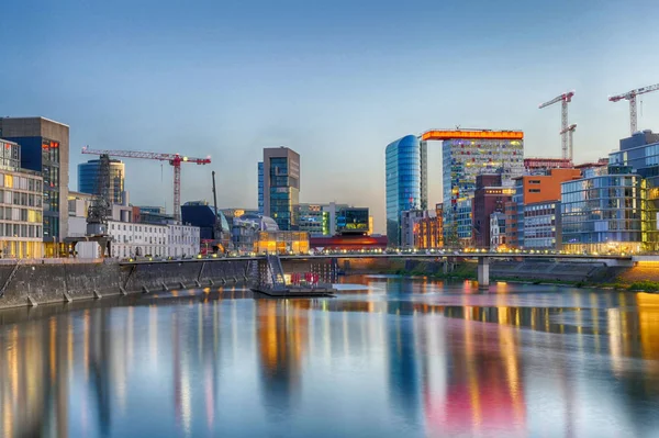 Arkitektur Hamnen Duesseldorf Tyskland Sommaren — Stockfoto