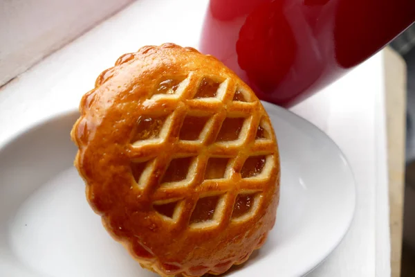 Holländischer Apfelkuchen Mit Kaffeekanne — Stockfoto