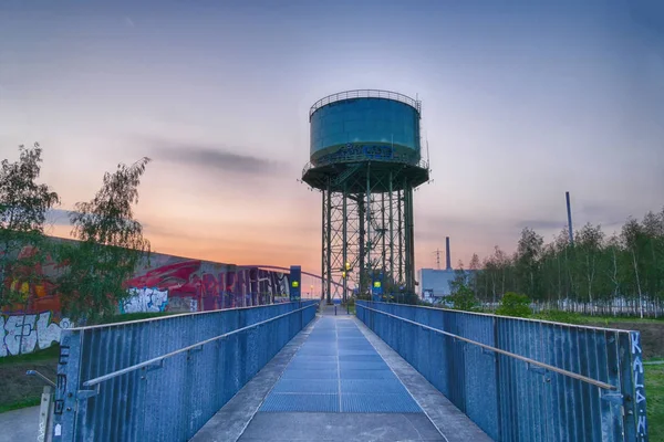 Historyczna Wieża Wodna Parku Publicznym Duisburgu Hochfeld Niemczech — Zdjęcie stockowe
