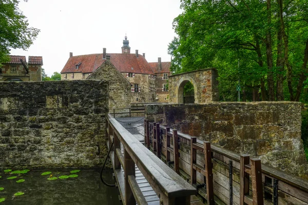 Weir Brigde Castillo Histórico Amarrado Luedinghauasen Alemania —  Fotos de Stock