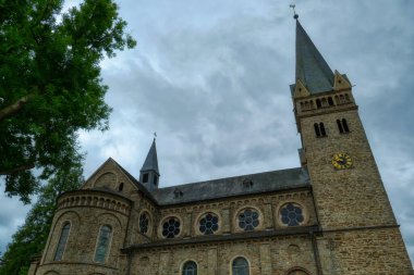 Almanya 'nın Siegtal vadisinde Dattenfeld' deki tarihi kilise binası.